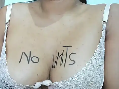 Valentinahot7 online show from October 15, 3:25 pm