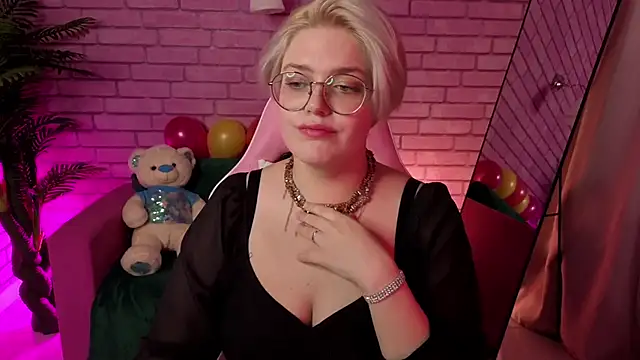 DominiqueSweetie online show from November 25, 12:18 pm