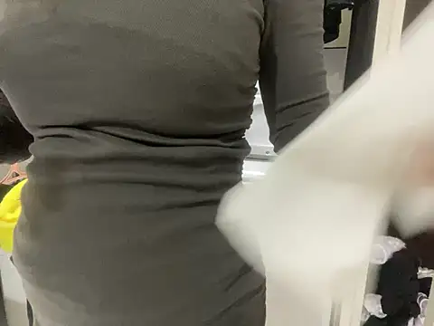 Toriyufu online show from April 16, 1:39 am