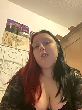 Snapshot of SweetieLina chatting on October 15, 5:48 pm SweetieLina online show from October 15, 5:48 pm