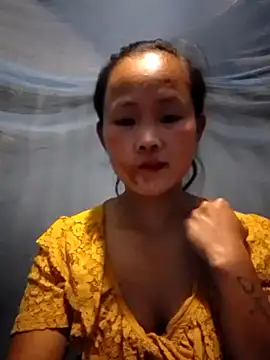 Snapshot of Alice_wo chatting on October 5, 3:39 pm Alice wo online show from October 5, 3:39 pm