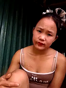 Snapshot of Alice_wo chatting on October 18, 2:36 am Alice wo online show from October 18, 2:36 am