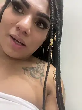 RobertaxGutierrez online show from March 8, 9:13 am