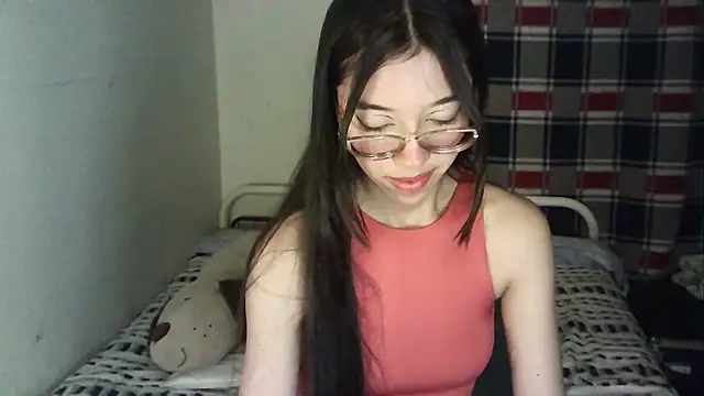 Mikha Ela online show from October 31, 6:26 am