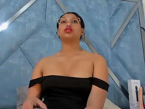 Snapshot of Keilasex_01 chatting on October 12, 2:19 pm Keilasex 01 online show from October 12, 2:19 pm
