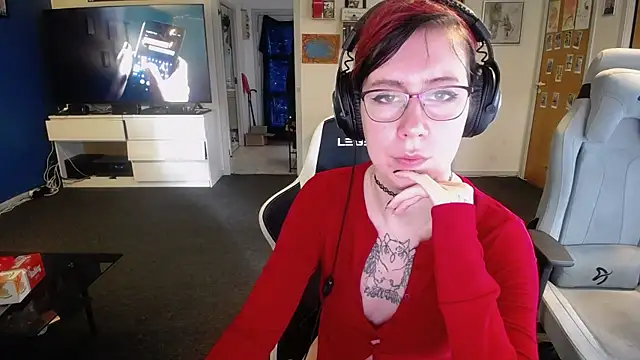 TattooedGirls online show from October 3, 9:36 am