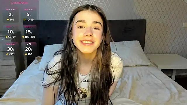 Snapshot of ShellyMoon_ chatting on September 29, 1:16 pm ShellyMoon online show from September 29, 1:16 pm