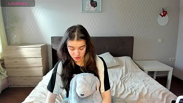 Snapshot of ShellyMoon_ chatting on October 14, 12:41 pm ShellyMoon online show from October 14, 12:41 pm