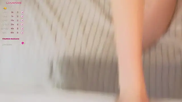 SweetCherryBlonde online show from December 23, 9:24 am