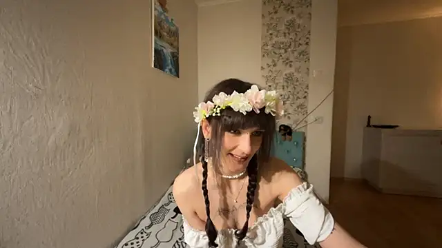 lunaangeltears online show from October 12, 10:12 pm