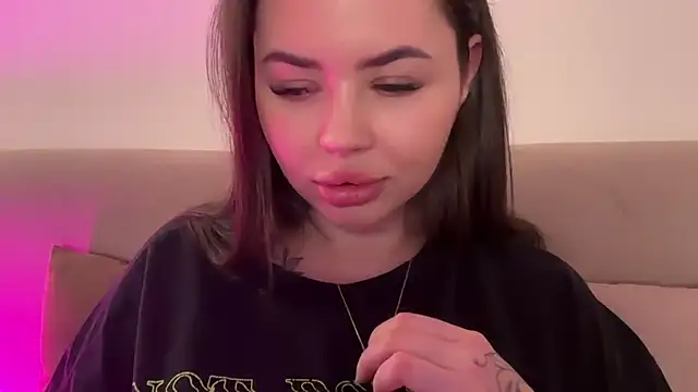 AlmaryKim online show from February 27, 7:57 pm