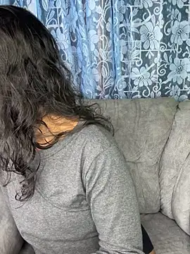 SukiyamaAsia online show from October 18, 5:15 pm