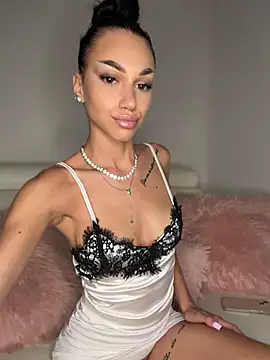 ilariea girl online show from July 28, 3:08 pm