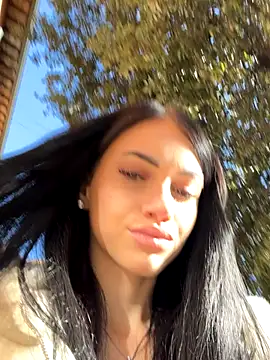 ilariea girl online show from October 4, 2:22 pm