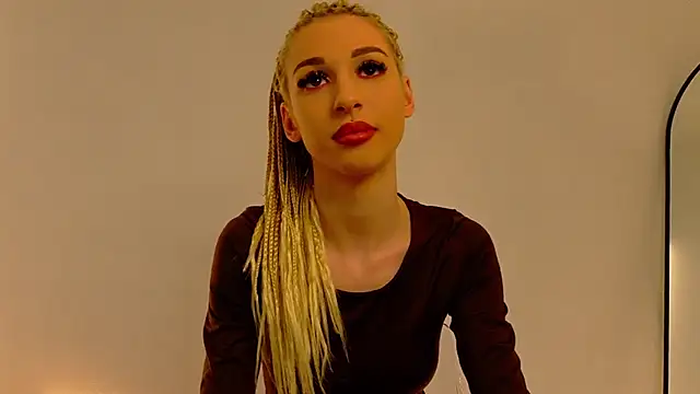 Sia a online show from December 20, 9:46 am