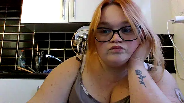 Curvy-AmyX online show from October 5, 4:56 pm