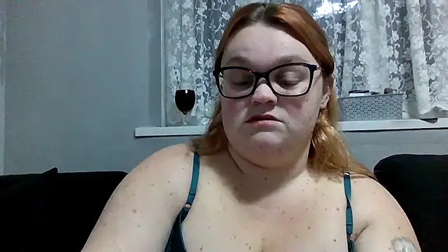 Curvy-AmyX online show from November 16, 11:05 pm