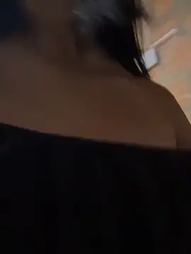 SaraMistick online show from April 16, 12:49 pm