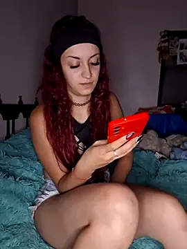 Sweetredevil online show from January 8, 3:32 am