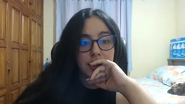 Venus cat  online show from December 1, 1:09 am