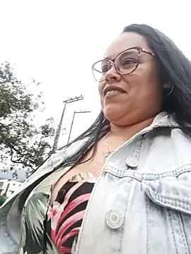 Italia 12 online show from November 24, 8:22 pm