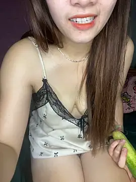 Snapshot of Nhim_xynk chatting on October 17, 5:54 am Nhim xynk online show from October 17, 5:54 am