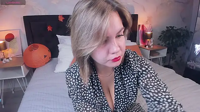 AriaEven online show from October 21, 10:19 am