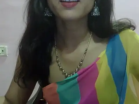 Laila Cute online show from May 25, 3:44 pm