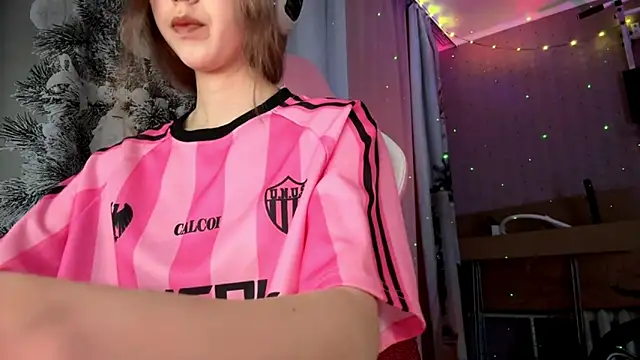 Jerrieberry online show from October 9, 1:37 pm