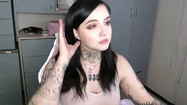 Rin andersonn online show from December 14, 1:22 am