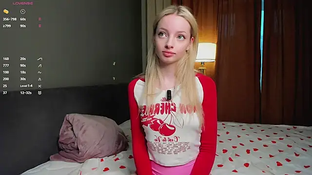 PocketDollX online show from April 11, 3:37 pm