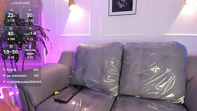 Hekate 20 online show from December 21, 2:16 am