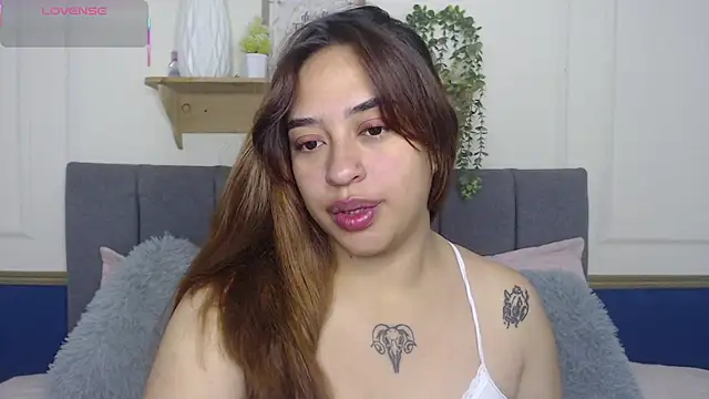 Cataleya Kudo online show from October 13, 1:36 pm
