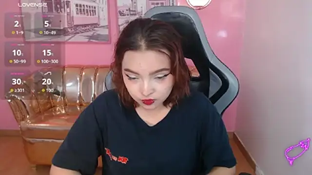 mia foster t online show from January 14, 1:27 pm