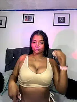 mitschellfox21 online show from October 24, 5:36 am