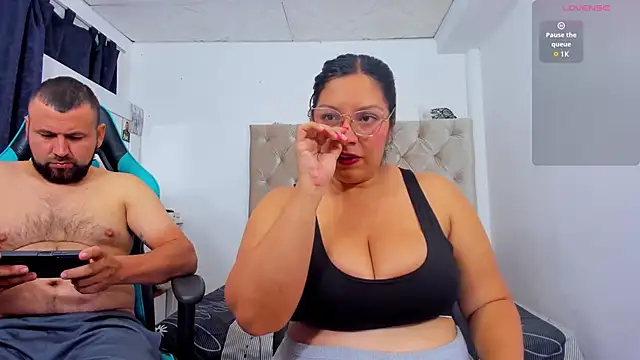 milo mila01 online show from November 19, 1:27 am