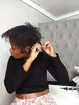 Sex bomb30 online show from March 11, 10:30 am