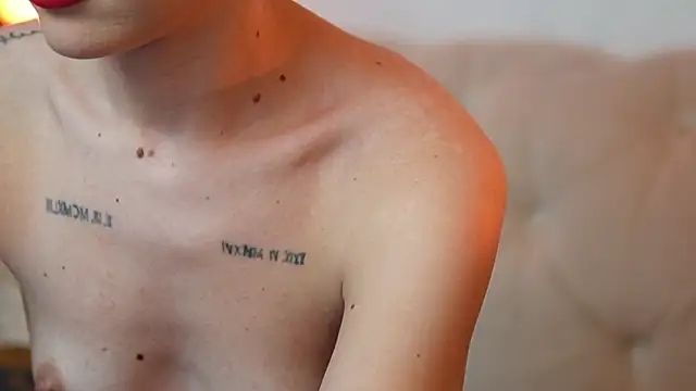 AileenKiss online show from February 4, 10:46 pm