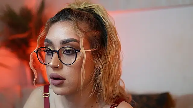 AileenKiss online show from March 15, 10:34 pm