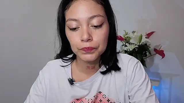 Qadeshoficial online show from April 16, 7:46 pm