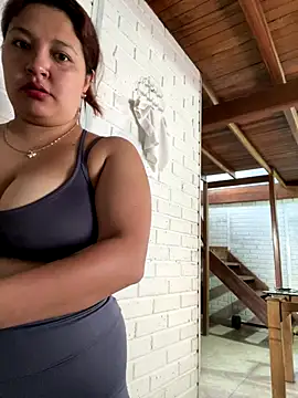 Cami Moon1 online show from November 12, 2:04 pm