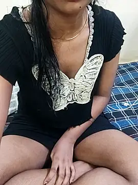 Saniya Doll online show from July 23, 7:22 pm
