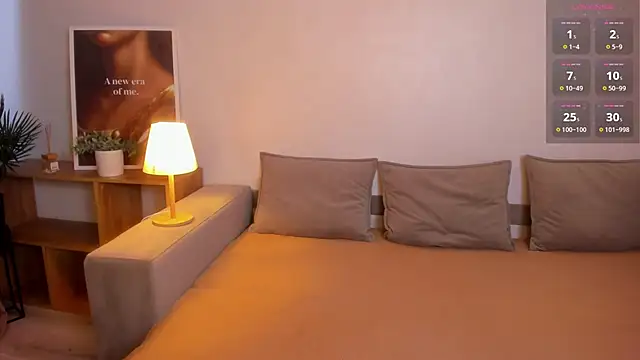 Taylaa Luxe online show from October 21, 6:39 am