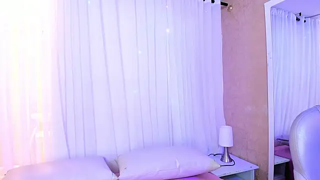 KiraRuby online show from October 5, 3:00 am