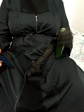 Hot Malak sexy online show from October 15, 10:23 pm
