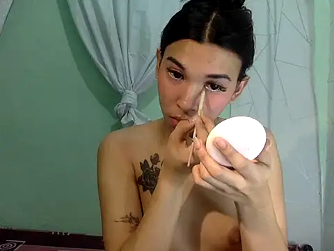 Yourdreamgoddess online show from July 22, 9:49 pm