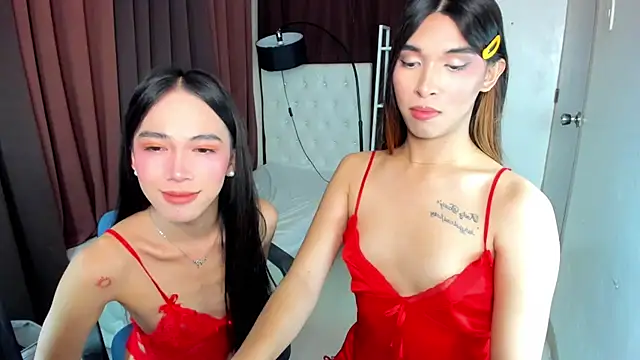 Snapshot of Yourdreamgoddess chatting on October 15, 6:32 pm Yourdreamgoddess online show from October 15, 6:32 pm