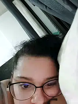 Jaykel a online show from February 4, 3:15 pm