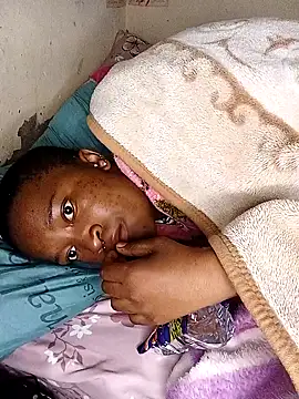 FreakieKay online show from November 5, 3:12 am