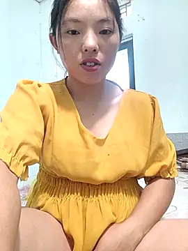 Snapshot of Genie_tin chatting on October 11, 8:08 am Genie tin online show from October 11, 8:08 am